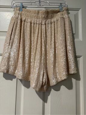 Generation Love Champagne Sequin Pull-On Shorts Size Large